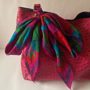 Pink Merona tote bag with navy blue interior